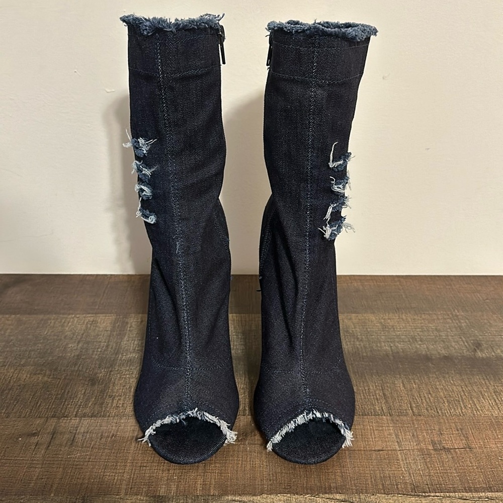 ShoeDazzle Dark Blue Jean Sock Bootie, Size:8.5